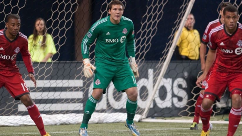 Joe-Bendik-in-the-nets-for-Toronto-FC