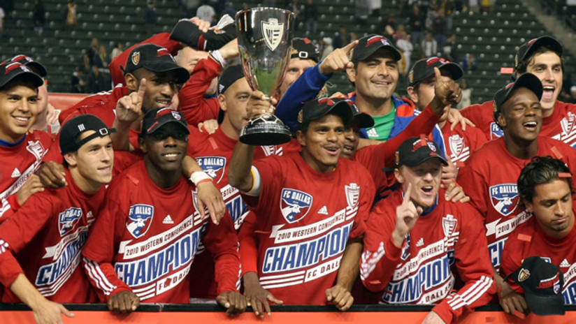 FC Dallas hoist the  MLS Western Conference Final trophy