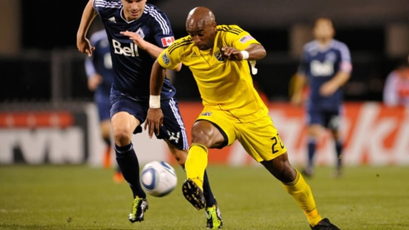 Emilio Renteria scored both the Crew's goals in a 2-1 victory over the Vancouver Whitecaps [nid:335385]