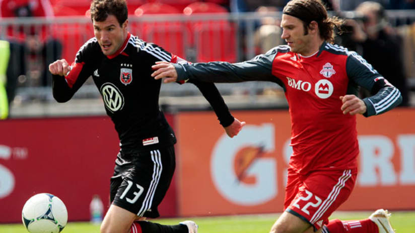 DC United's Chris Pontius and Toronto FC's Torsten Frings, May 5, 2012