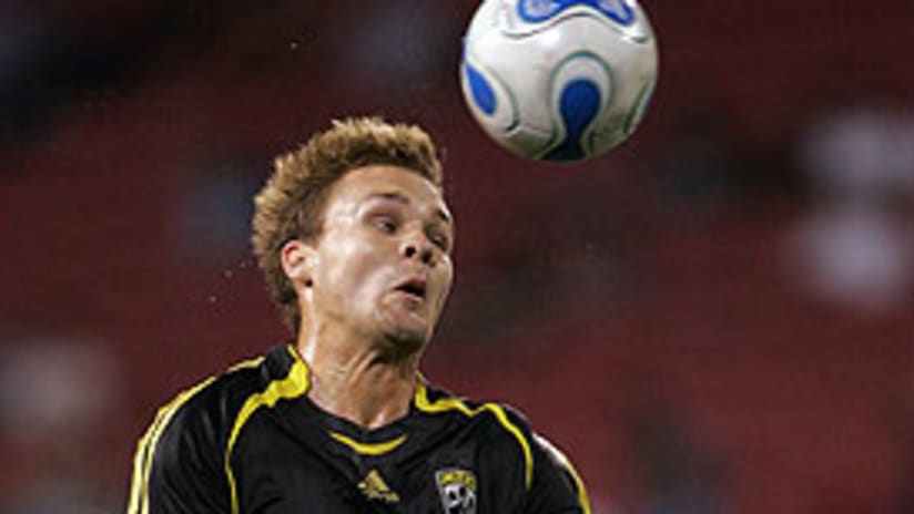 Chad Marshall's own goal proved to be the difference as the Crew fell to Dynamo.