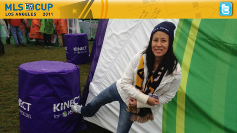 Galaxy Fan Goes on the Hunt at MLS Cup (Image)