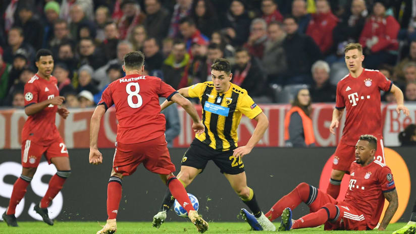 Ezequiel Ponce - AEK Athens - in Champions League action against Bayern Munich