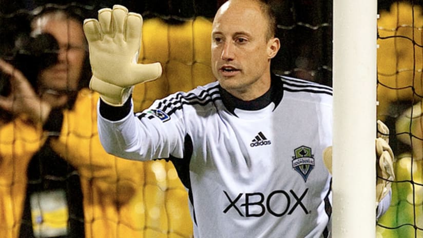 Kasey Keller stepped up to help Seattle pull out a draw at Columbus.