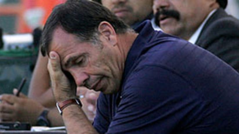 Bruce Arena compiled a 16-16-10 record in New York.