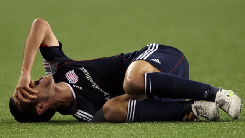 Benny Feilhaber was injured in the waning minutes of NE's 1-0 loss to LA