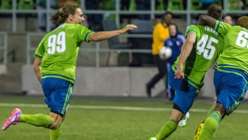 Seattle Sounders 2 celebrate Giuliano Frano's game-winning goal against Portland Timbers 2