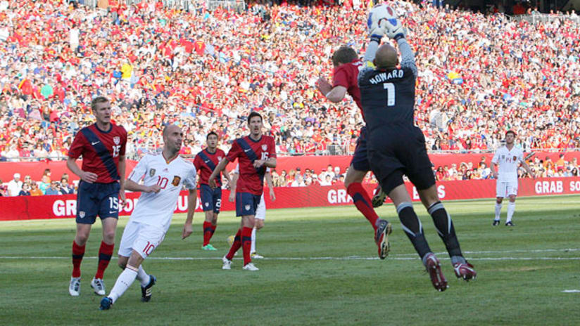 Tim Howard makes a save for the US vs. Spain.