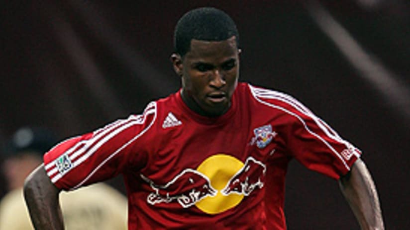 Toronto FC picked up forward Edson Buddle in a trade with the Red Bulls.