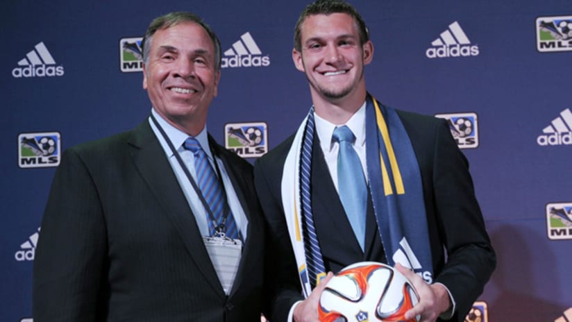 Kyle Venter poses with LA Galaxy manager Bruce Arena