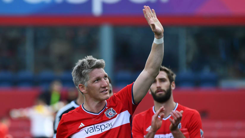 Bastian Schweinsteiger - CHI - waves to crowd after his first MLS goal - 4-1-17