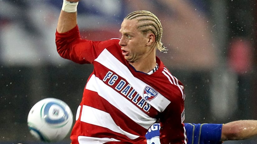 Shea debuted his new look in FC Dallas' win over Kansas City on Saturday.