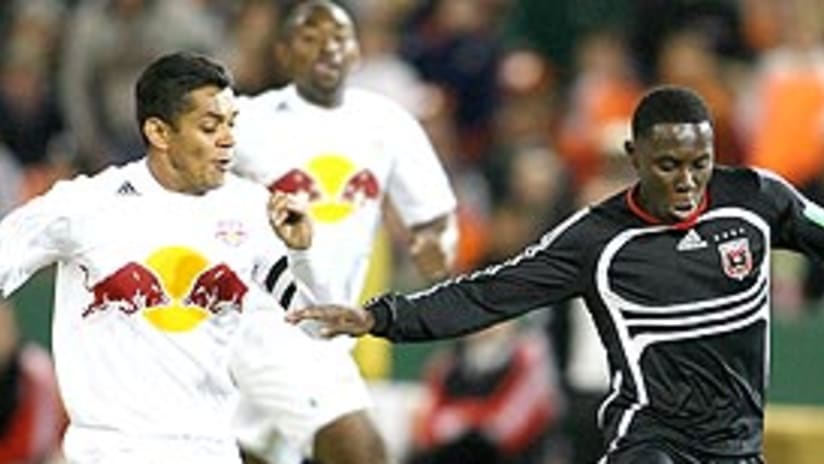 Amado Guevara and the Red Bulls fell despite a strong effort.