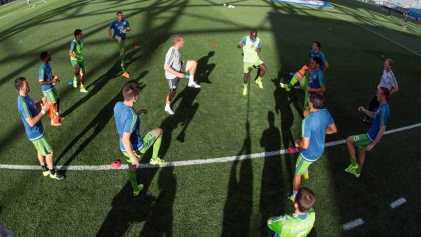 Seattle Sounders warm up before a game