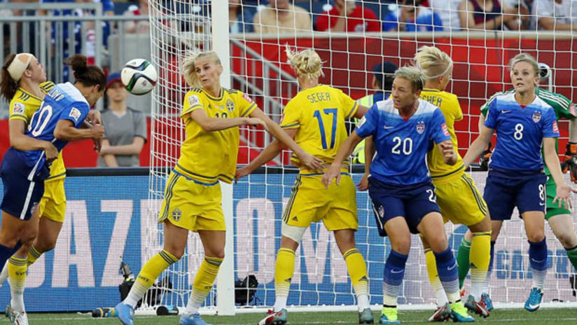 Crowded penalty box in USWNT vs Sweden, WWC 2015