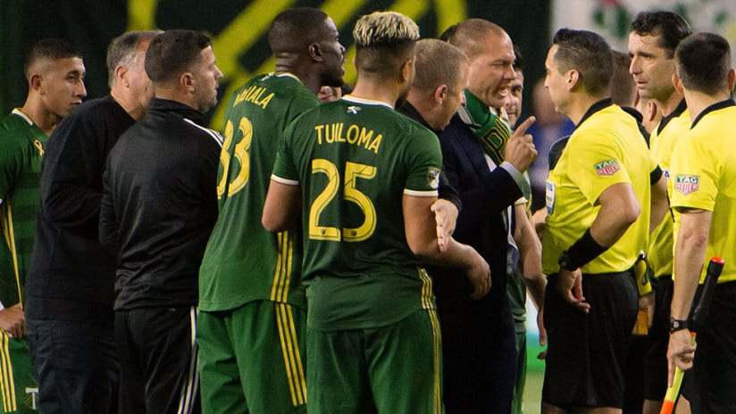 Giovanni Savarese - Portland Timbers - Arguing with refs