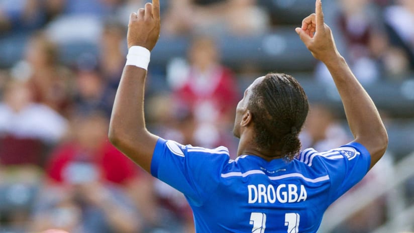 Didier Drogba - Points to the sky
