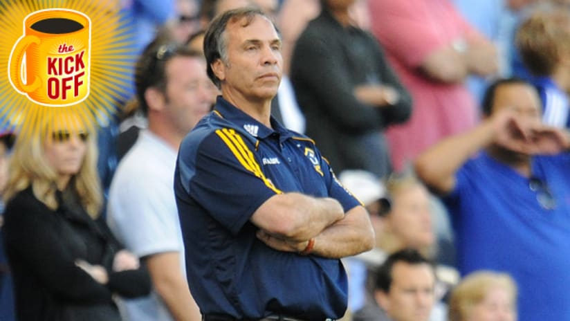 Kick Off - Bruce Arena (arms crossed)