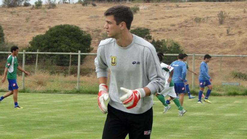 Jimmy Maurer training for Universidad de Concepción.