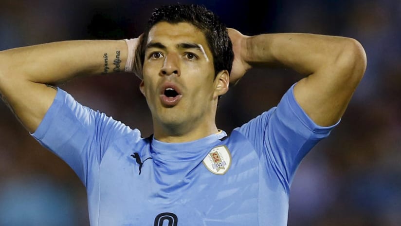 Luis Suarez - Uruguay - close-up - frustrated
