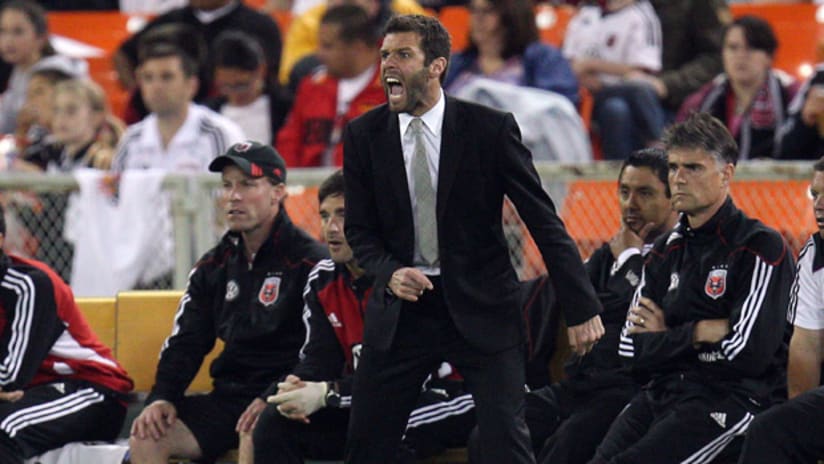 Ben Olsen expresses himself during D.C. United's draw with Colorado Rapids, May 14, 2011.