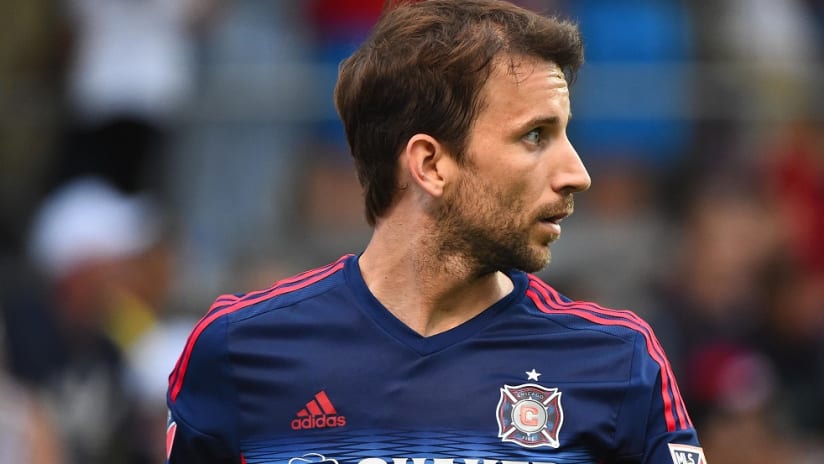 Mike Magee stares into the distance - Chicago Fire - 2015
