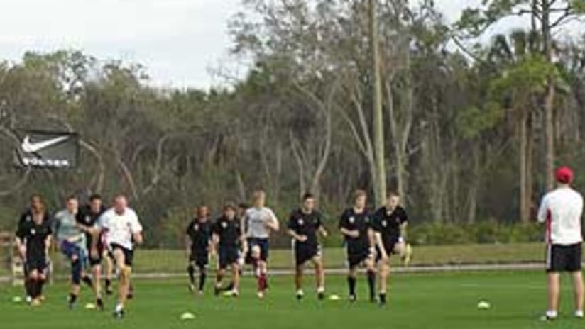 The IMG Academy hosts United as they prepare for the 2005 MLS season.