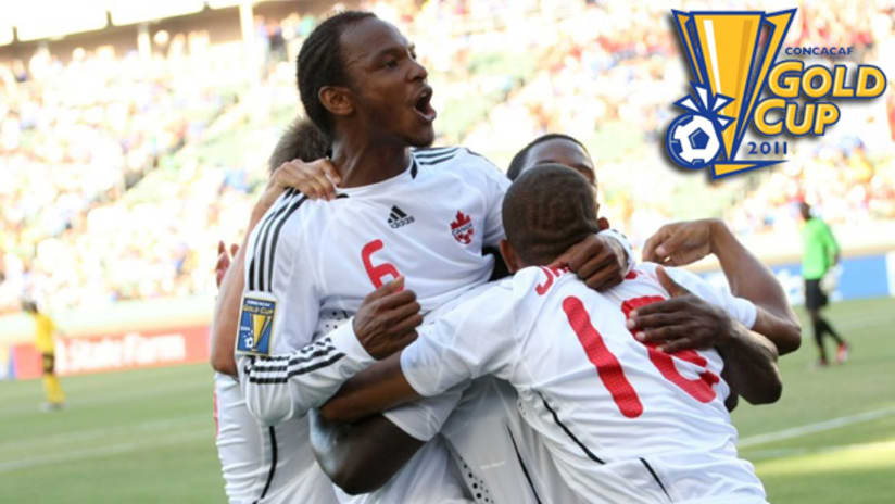 Julian de Guzman (center) and Canada open the 2011 Gold Cup against the United States on Tuesday.