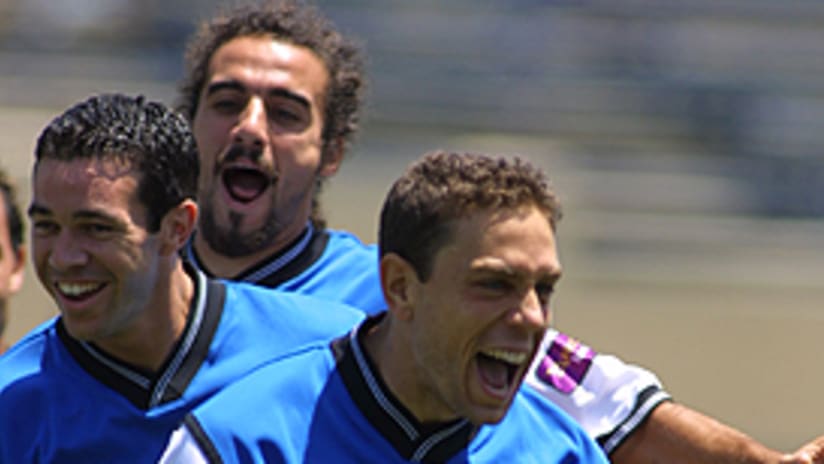 Manny Lagos had a big day to help the Quakes defeat the Tampa Bay Mutiny.