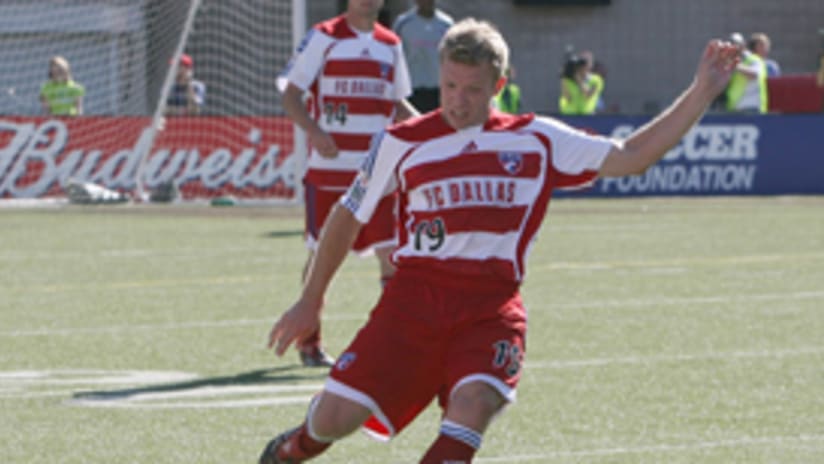 Veteran Bobby Rhine will look to help lead FC Dallas into the playoffs.