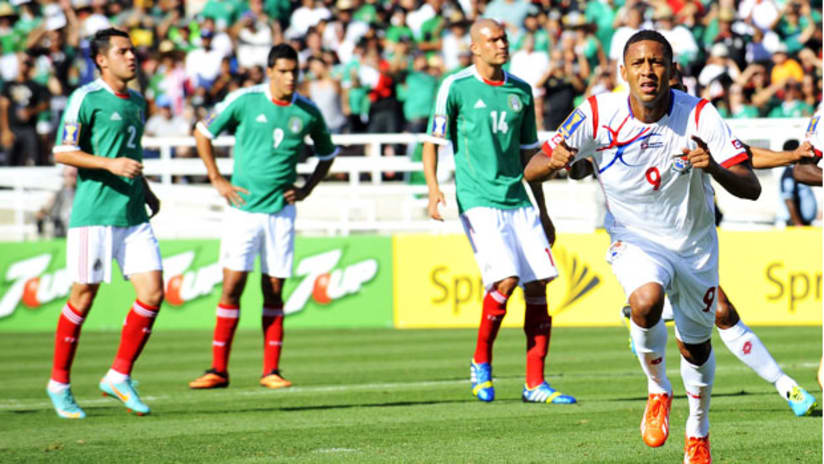 Gold Cup: Panama's Gabriel Torres celebrates his goal against Mexico.