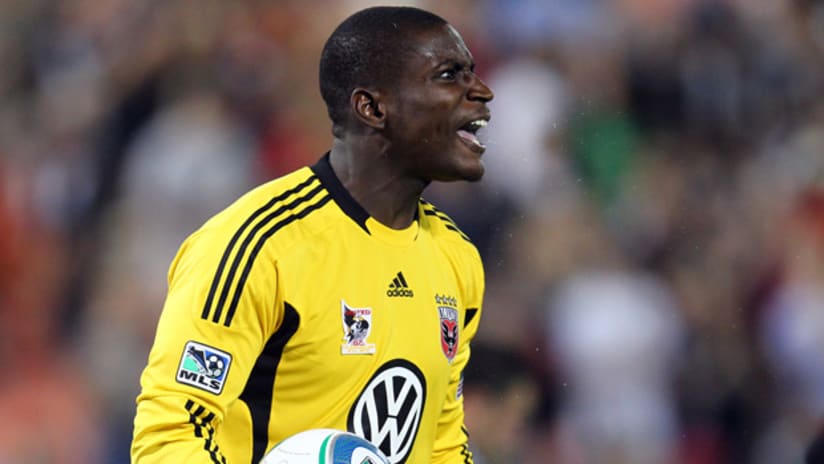 Bill Hamid yells at somebody for D.C. United