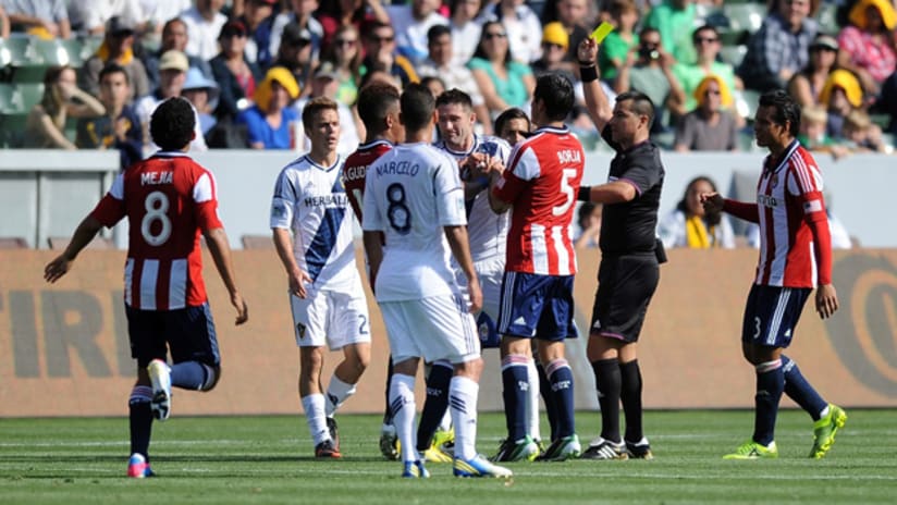 Galaxy and Chivas have a shoving match