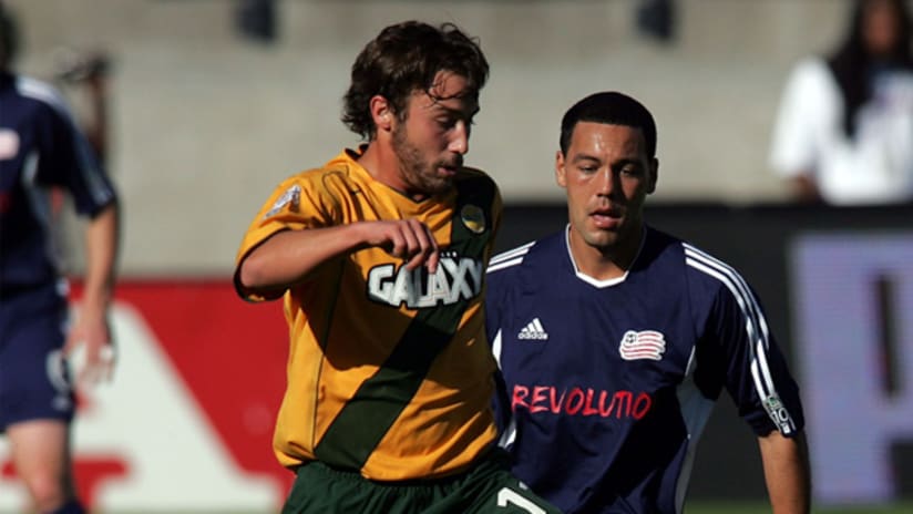 Daniel Hernandez (right) defends Ned Grabavoy during the 2002 MLS Cup final.