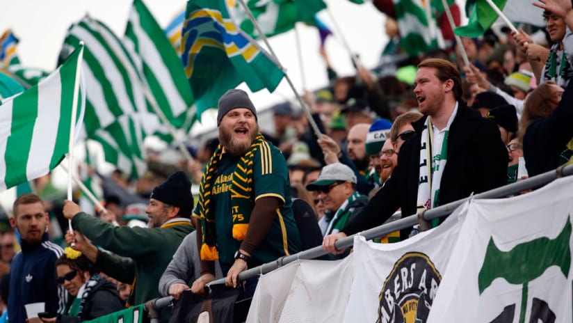 Timbers Army at MLS Cup - Portland Timbers - Leaning over railing