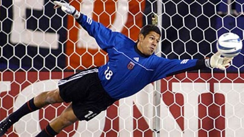 Nick Rimando has D.C. United in a good position.