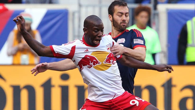 Bradley Wright-Phillips in a battle with New England Revolution defenders (Nov. 23, 2014)