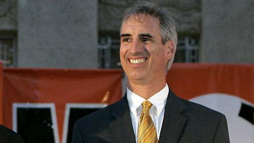 Oliver Luck will be honored Thursday.