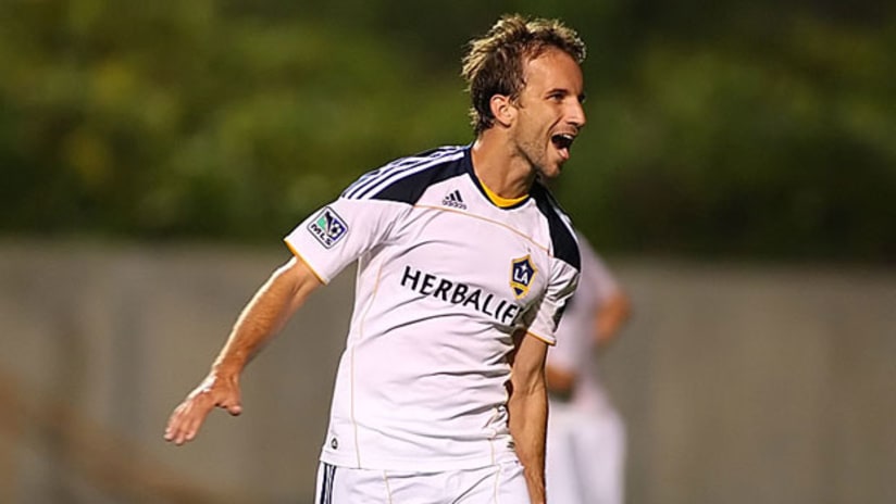Mike Magee celebrates his winning goal in US Open Cup play.