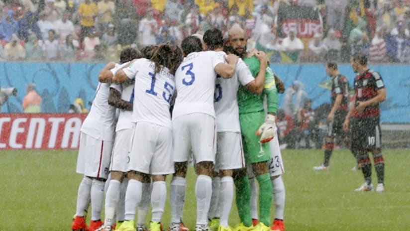 The US lineup prepares to face Germany