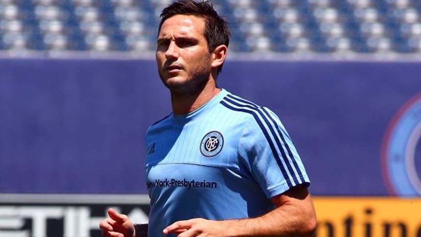 Frank Lampard warms up for New York City FC at Yankee Stadium