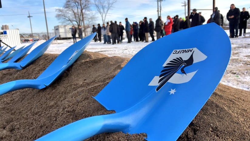 Minnesota United - groundbreaking shovels