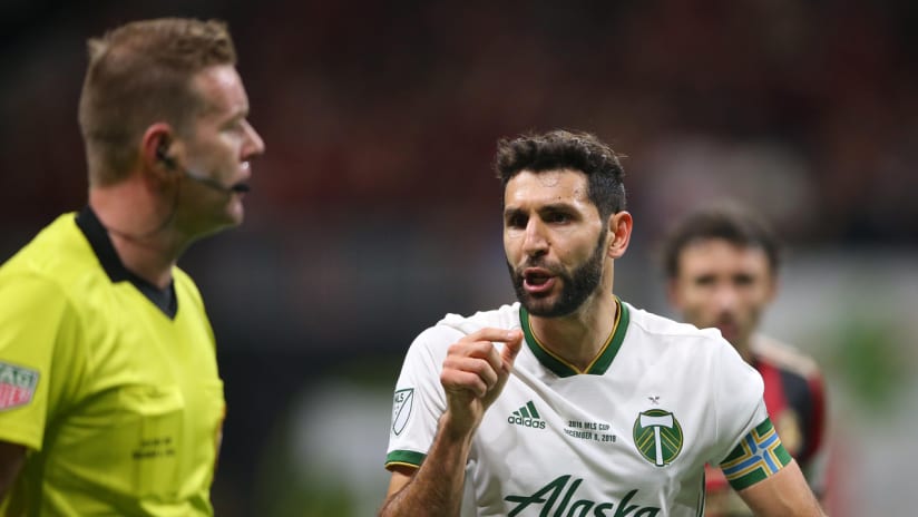 Diego Valeri - Portland Timbers - argues a call with Alan Kelly - 2018 MLS Cup