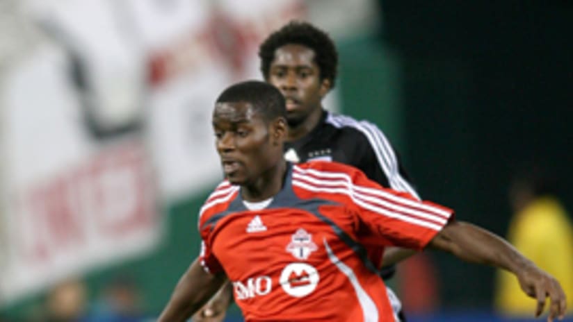 Maurice Edu and Toronto will look to keep their winning streak alive against the Wizards.