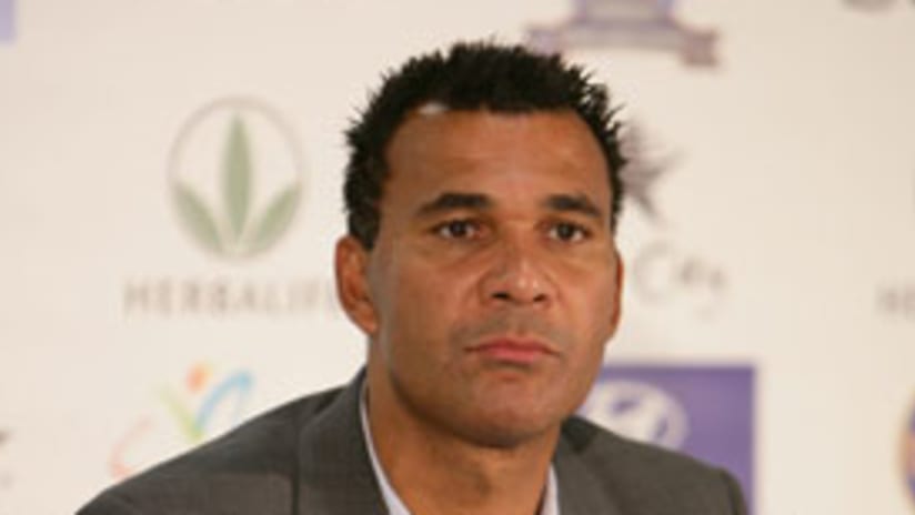 The Galaxy's international flavor starts at the top with Dutch head coach Ruud Gullit.