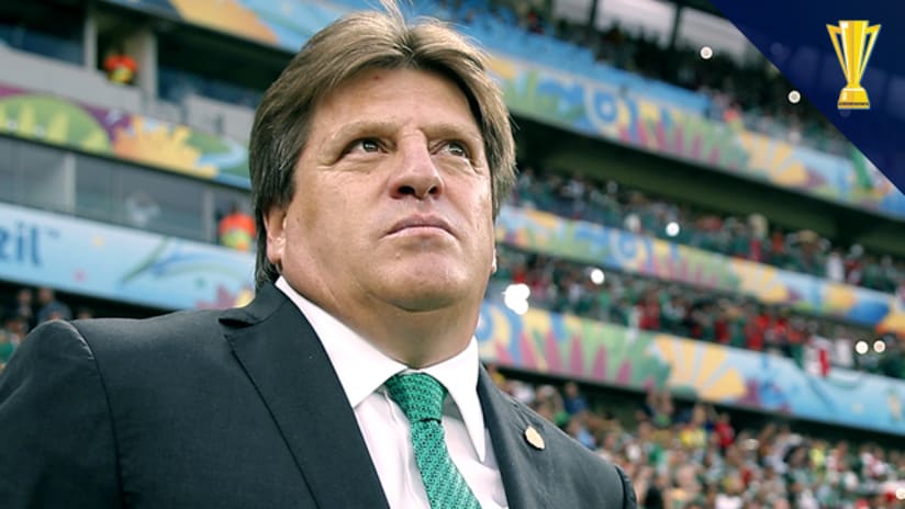 Mexico manager Miguel Herrera - Gold Cup logo