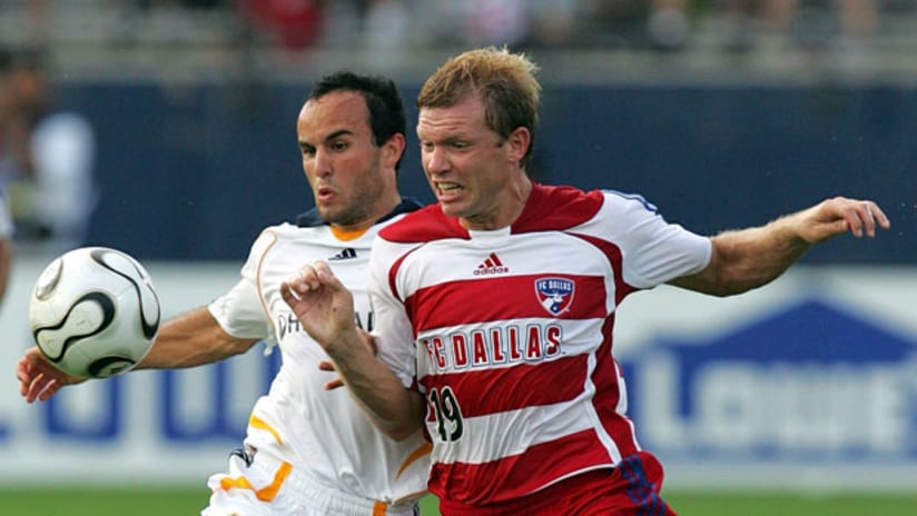 Landon Donovan (left) and LA and Bobby Rhine's FC Dallas played to a wild finish in SuperLiga '07