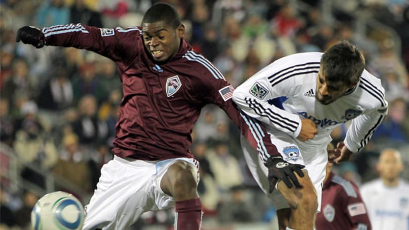 Anthony Wallace and Chris Wondolowski have been called into Bob Bradley's January camp.