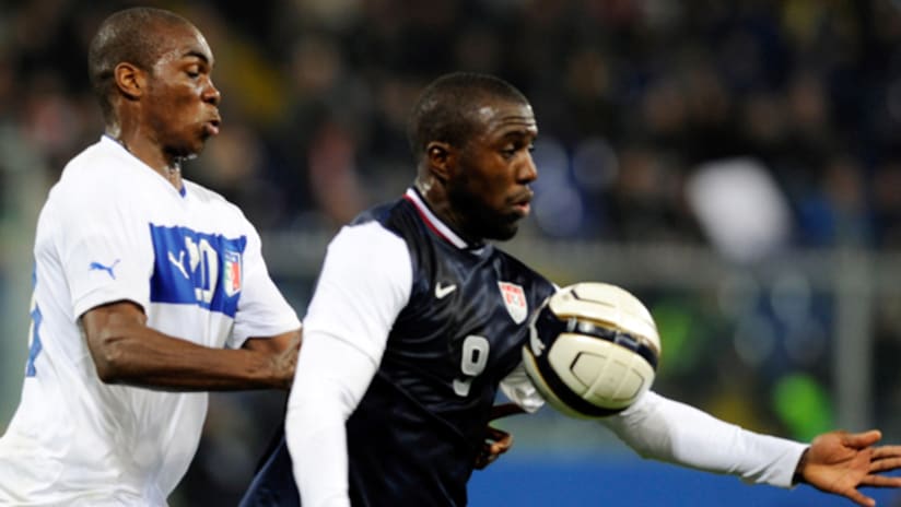 Jozy Altidore in action against Italy