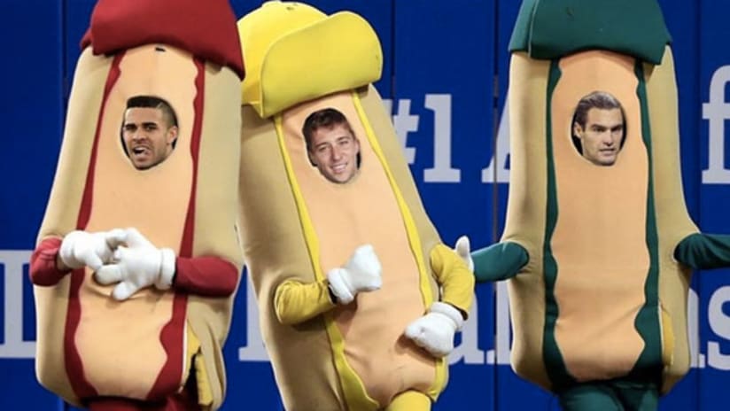 Sporting KC hot dog race